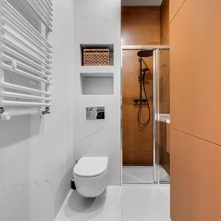 Riverside View - Parking Free * 브로츠와프