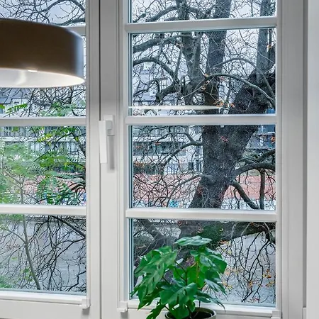 Riverside View - Parking Free