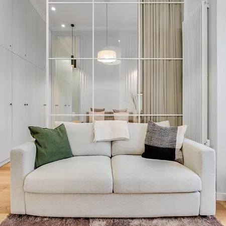 Riverside View - Parking Free